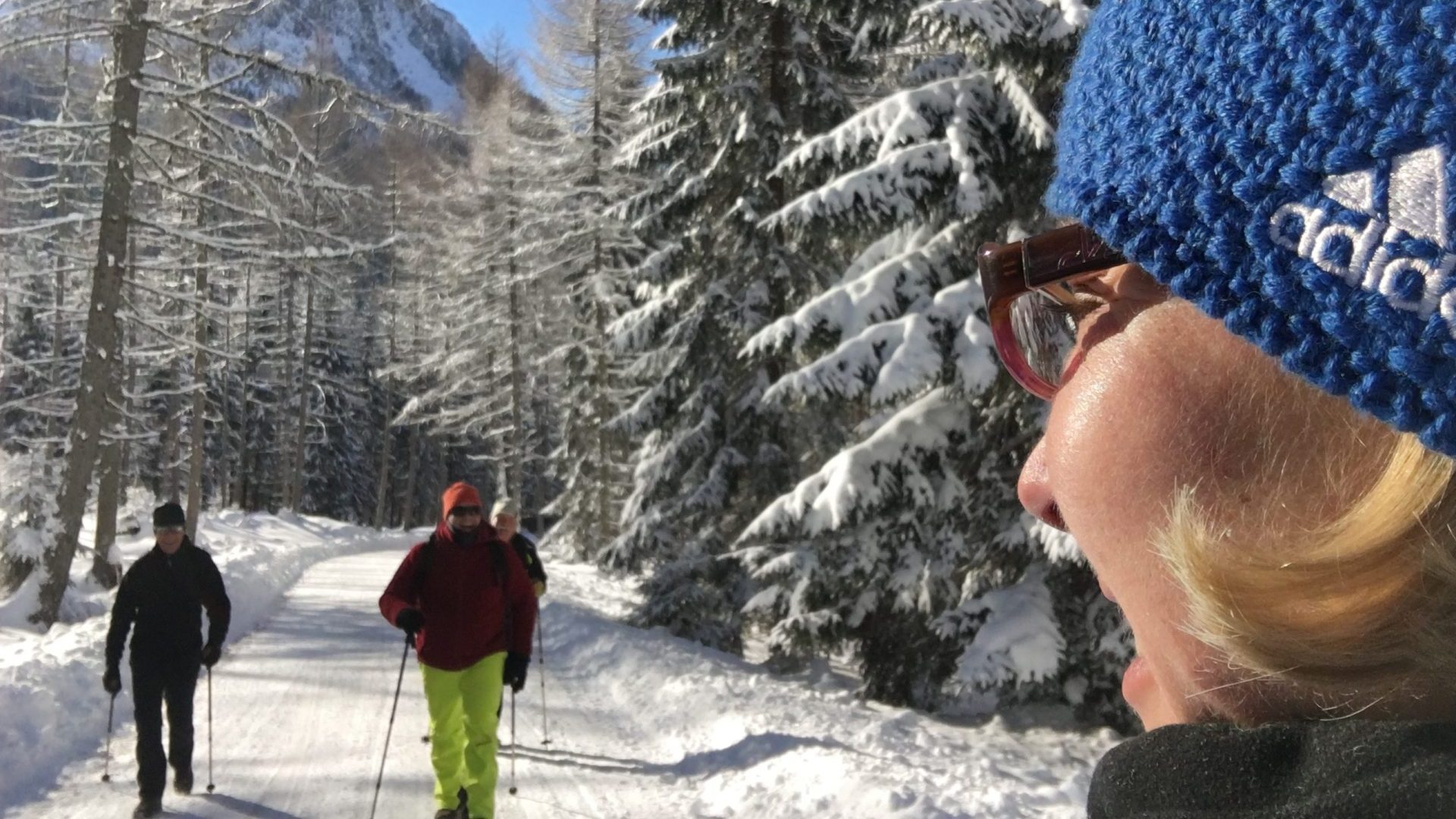 Schneeschuhwandern Während Des Skikurses